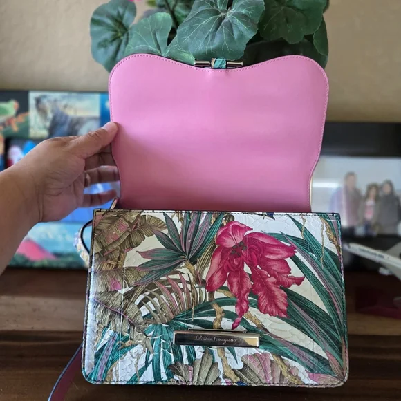 Salvatore Ferragamo Multicolor Tropical Shoulder Bag - Picture 5 of 8